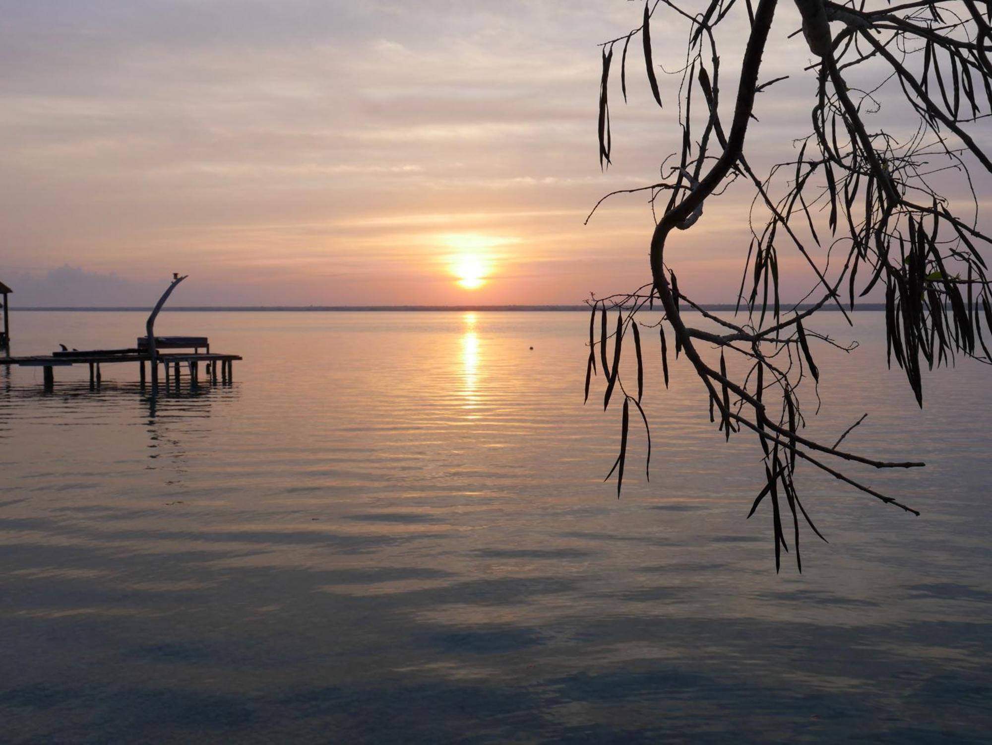 Villa Santuario Lake Front Oasis Bacalar Exterior photo